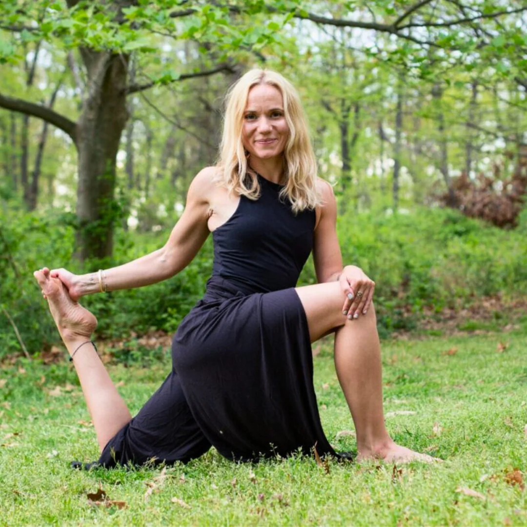 Yoga & Safari mit Amy Rizzotto