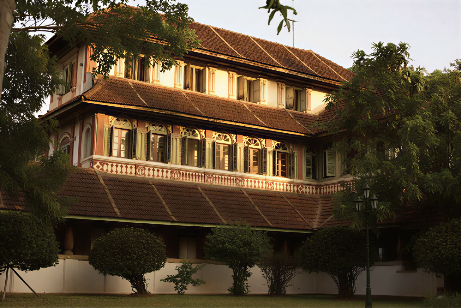 7-Nächte Ayurvedisches Wellness-Programm im Niraamaya Retreats Surya Samudra, Kovalam