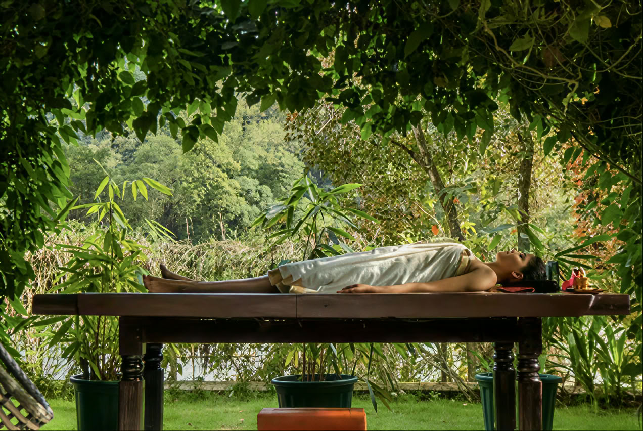 14-Nächte Panchakarma Ayurveda-Programm im Manaltheeram Ayurveda Beach Village, Kovalam
