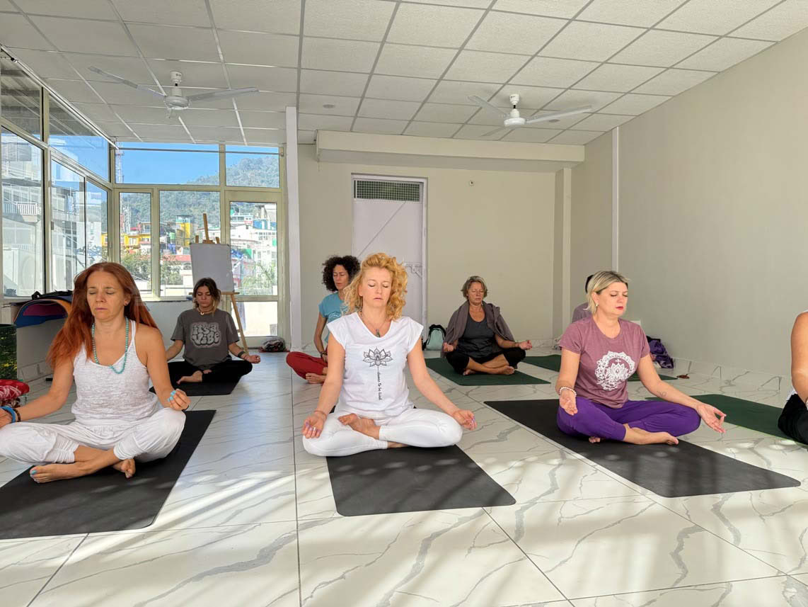 200-Stunden Yoga Teacher Training - Verwandeln Sie Ihre Leidenschaft in einen Beruf