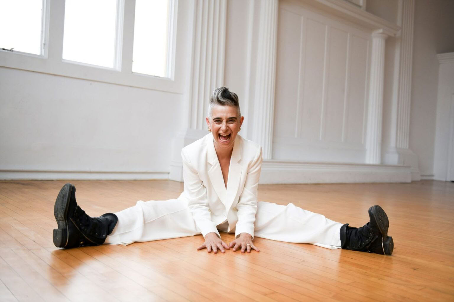 Lokales Bewohner-Wochenendticket – Magic with Kate Shela