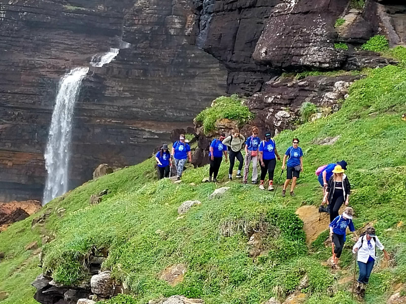 Wasserfall-Wanderungen & Touren
