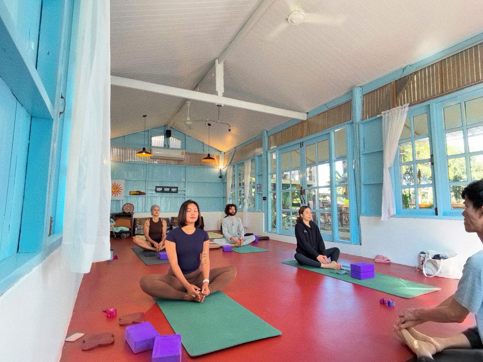 Yoga-Lehrer-Ausbildungskurs 200 Stunden