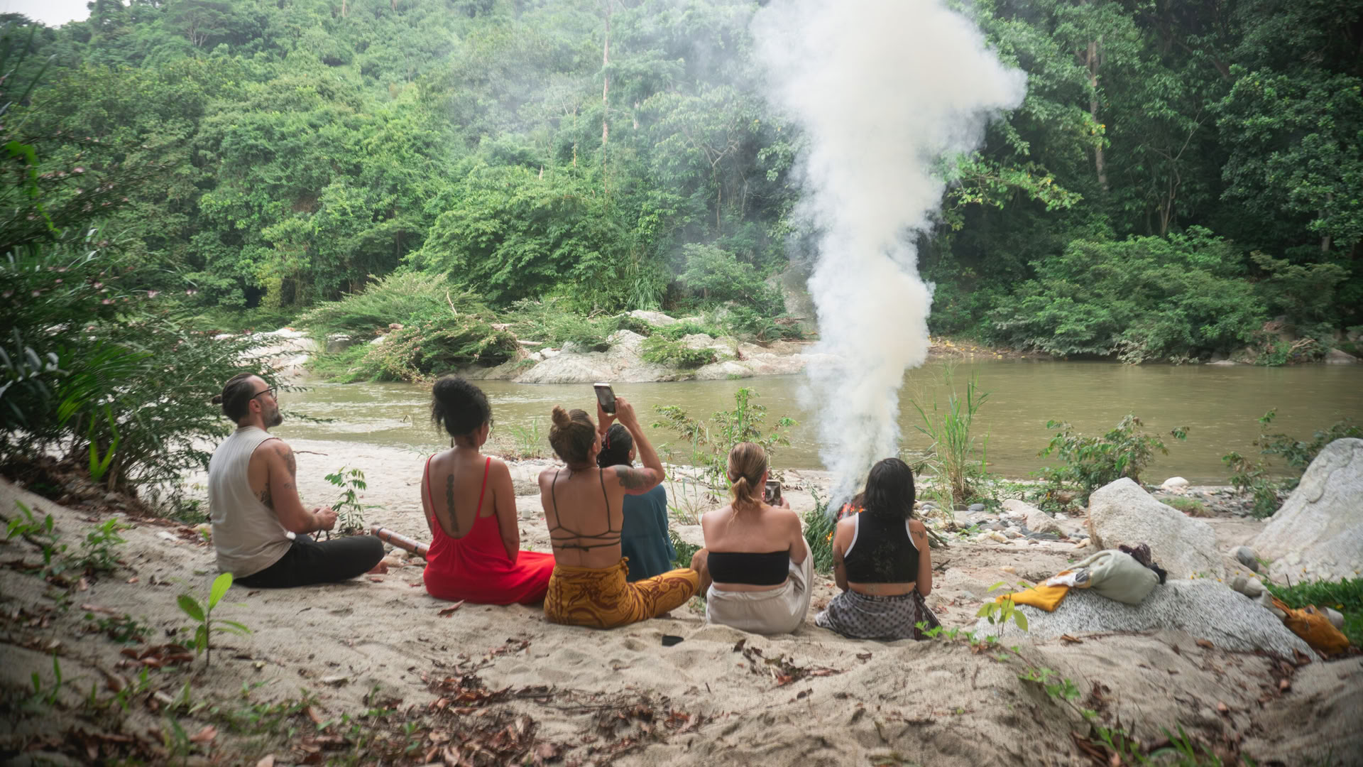 Mindfulness Retreat: Kultiviere Ruhe und Präsenz