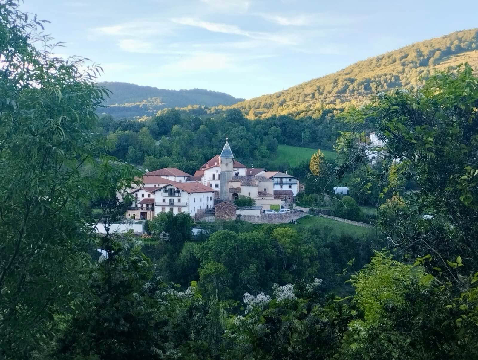 Yoga-, Psychologie- und Natur-Retreat in den Pyrenäen (auf Englisch durchgeführt)