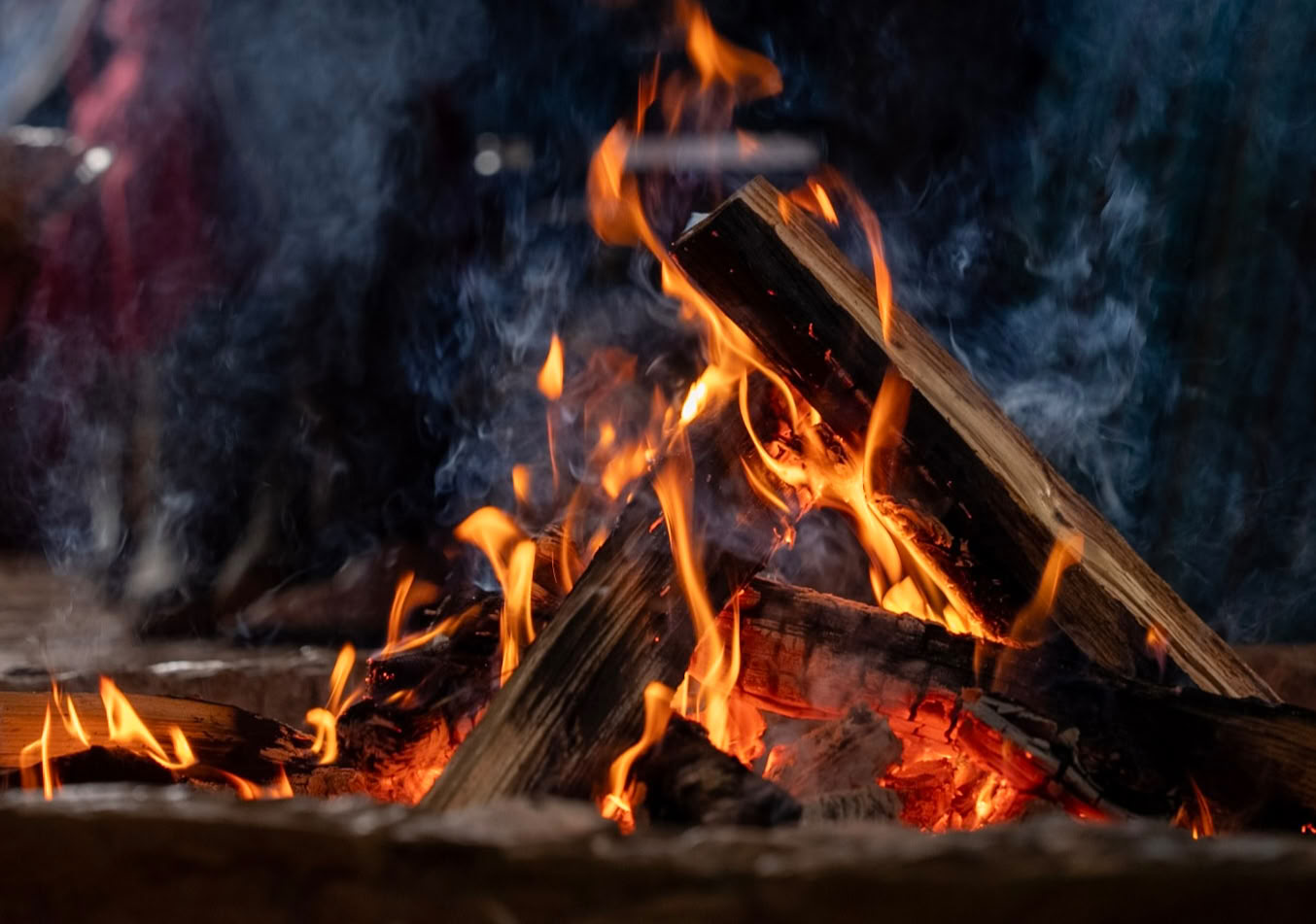 Feuer spricht