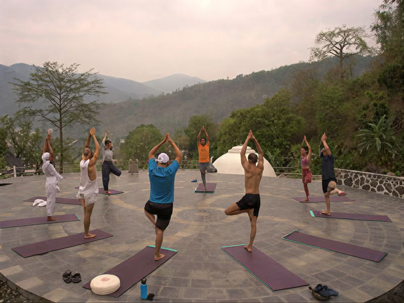 100-Stunden-Bhakti-Yoga-Workshop – 11 Tage / 10 Nächte