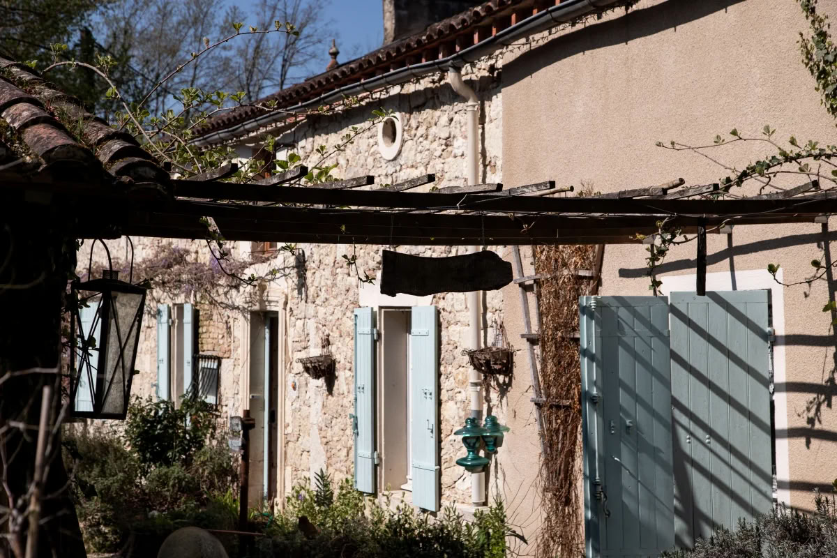 Öko-Schwangerschafts-Retreat mit Partnern in Frankreich
