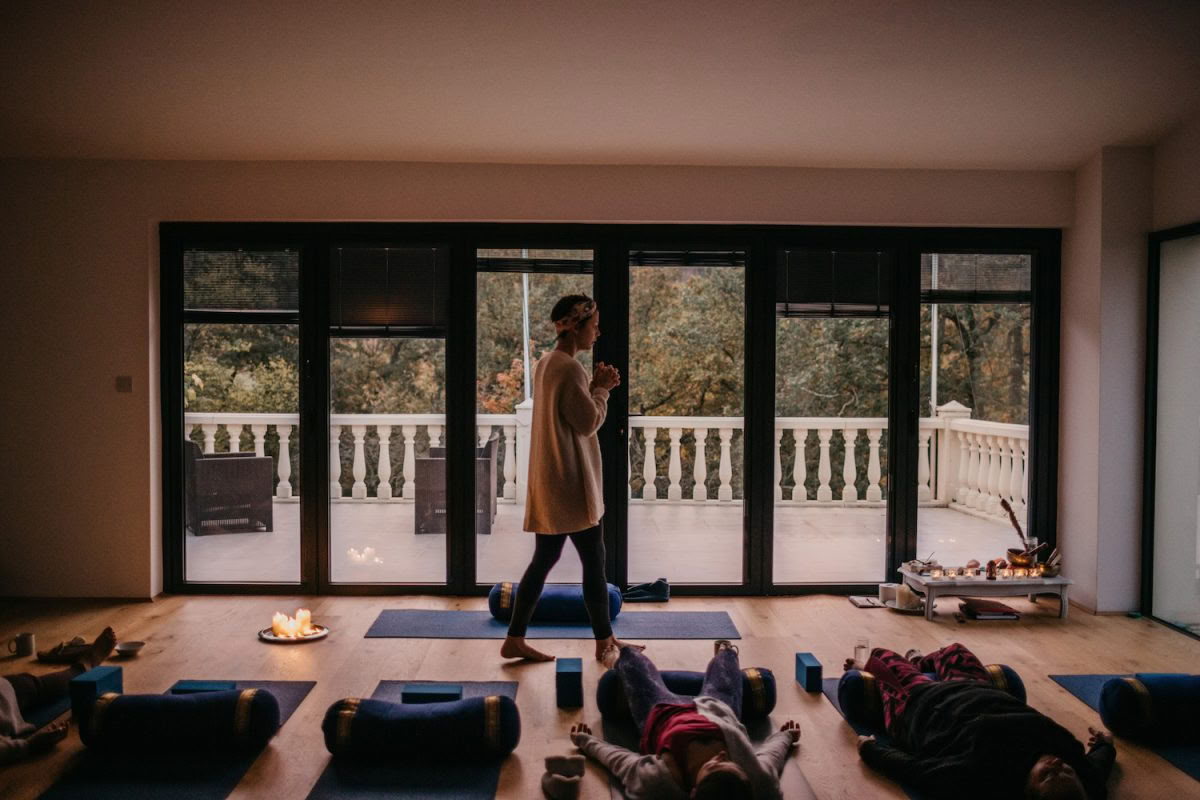 Yoga-Meditations-Basis-Retreat: Eine Reise durch die Yamas und Niyamas