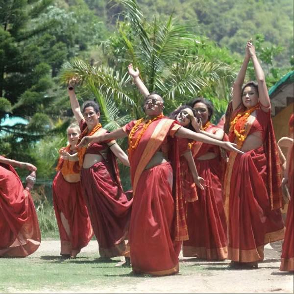 300-Stunden-Yogalehrerausbildung in Rishikesh