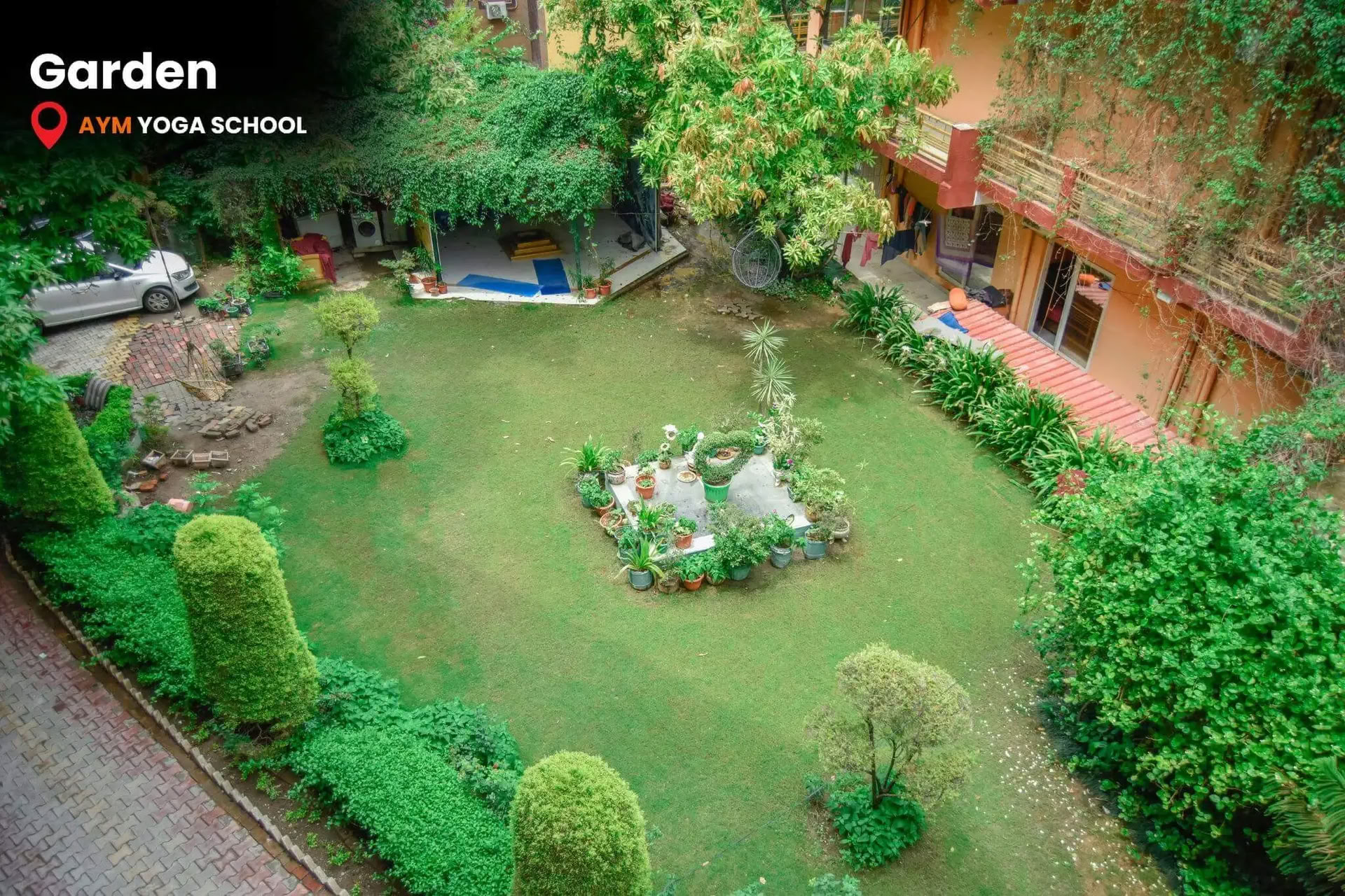 Ashtanga-Vinyasa-Yoga-Lehrertraining in Rishikesh, Indien