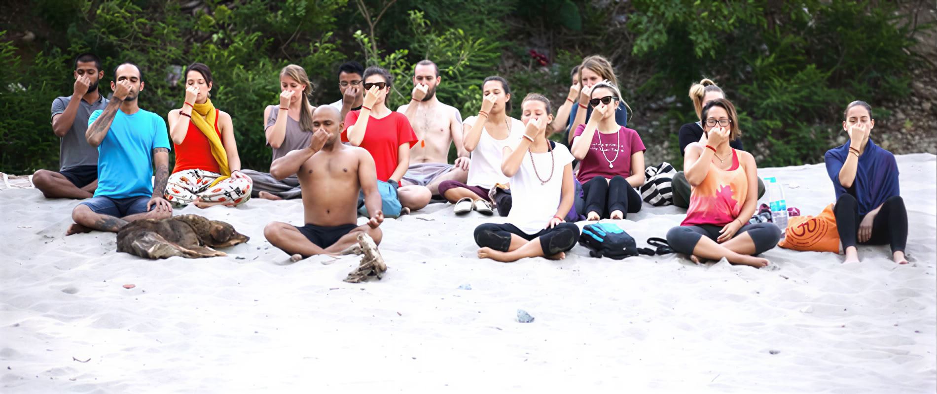 300-Stunden-Yoga-TTC mit Klangheilung