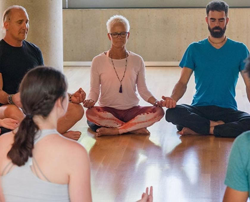 Erlaubnis und Zuflucht Ein heilendes Retreat für Männer of Color