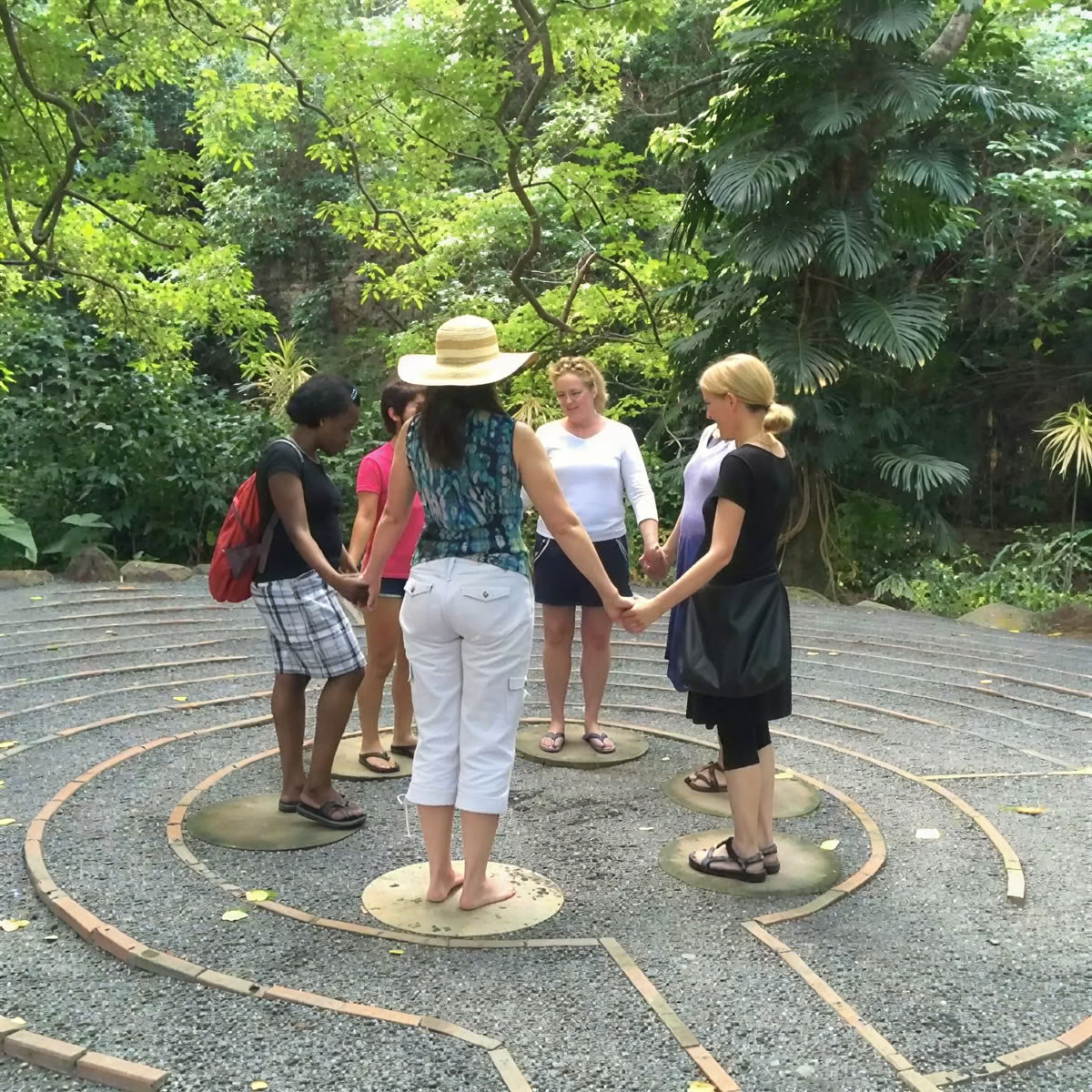 Labyrinth-Gespräch und -Spaziergang