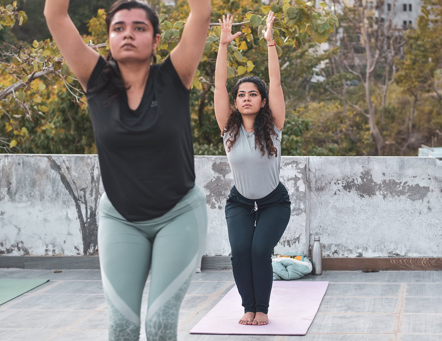 100-Stunden-Yoga-Lehrerausbildung in Rishikesh ✅