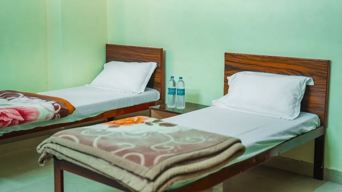 200-Stunden-Yoga-Lehrer*innen-Ausbildungskurs in Kerala