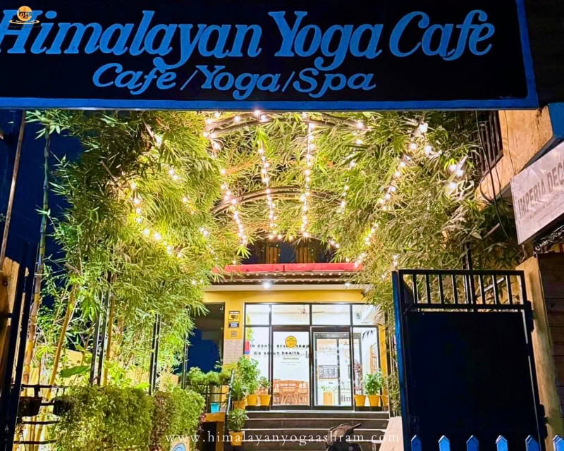 Pränatal- und Postnatal-Yoga-Lehrerausbildungskurs auf Bali