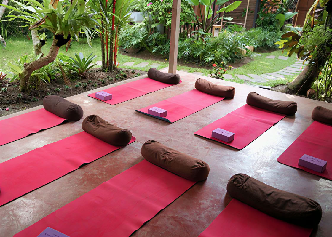 50 / 100 / 200 Std. Yogalehrerausbildung in Ubud & Uluwatu