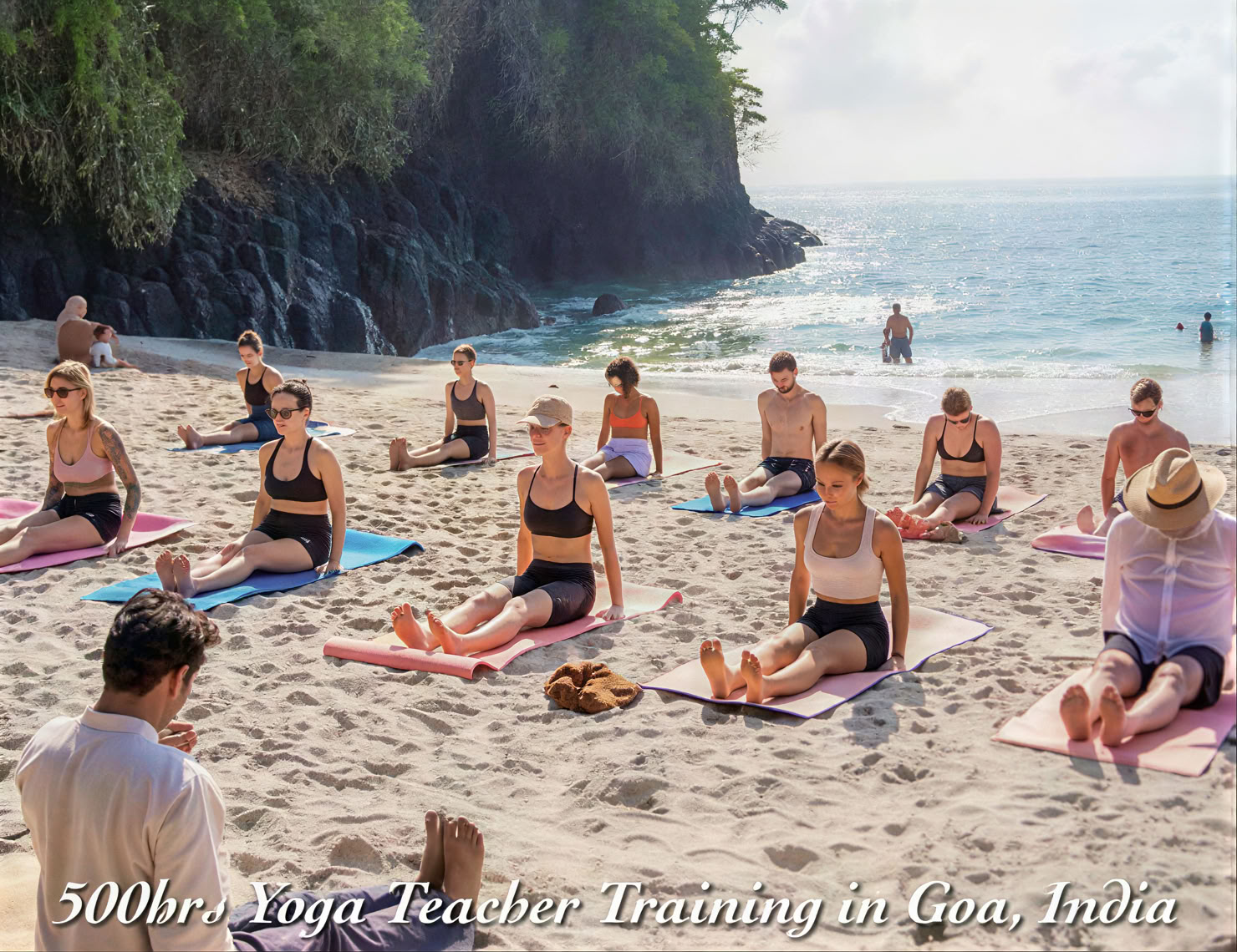 300-Stunden-Yogalehrerausbildung in Varkala, Kerala, Indien