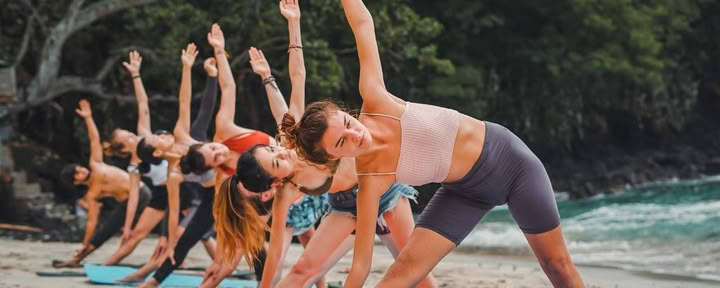 300-Stunden-Yogalehrerausbildung in Varkala, Kerala, Indien