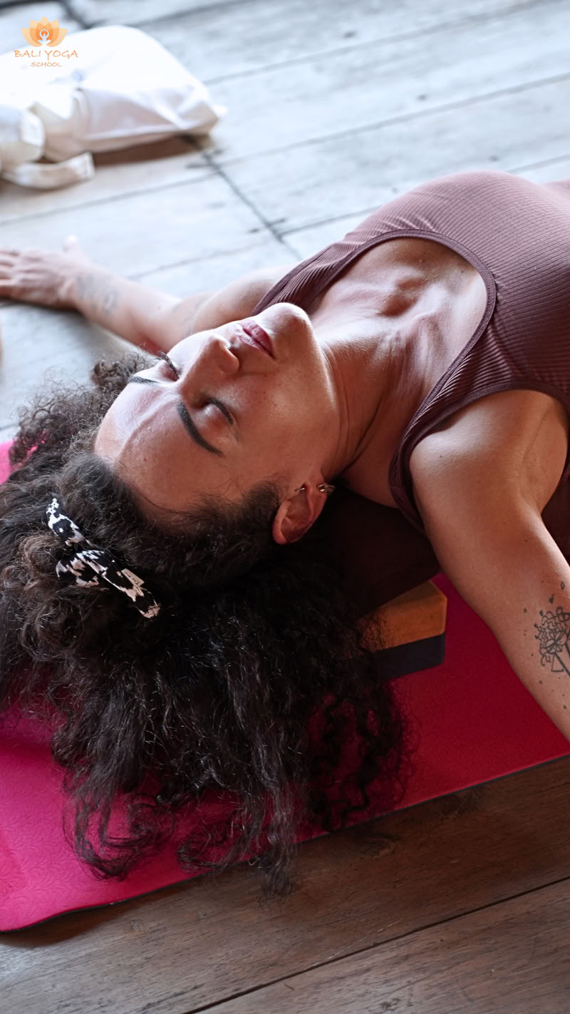 50-stündige Yin-Yoga-Lehrerausbildung in Ubud, Bali