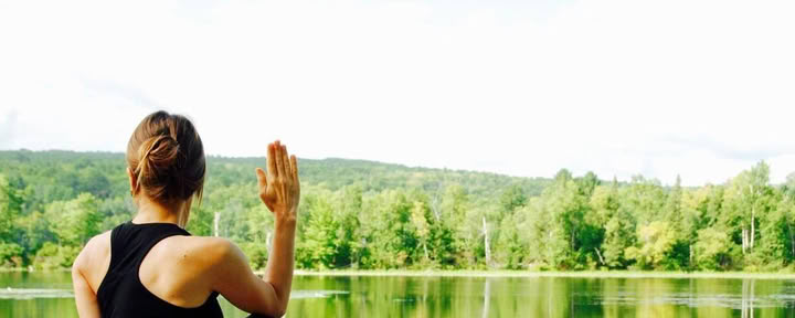 Frühlings-Jnana – Somatisches therapeutisches Yoga & Selbsterforschung