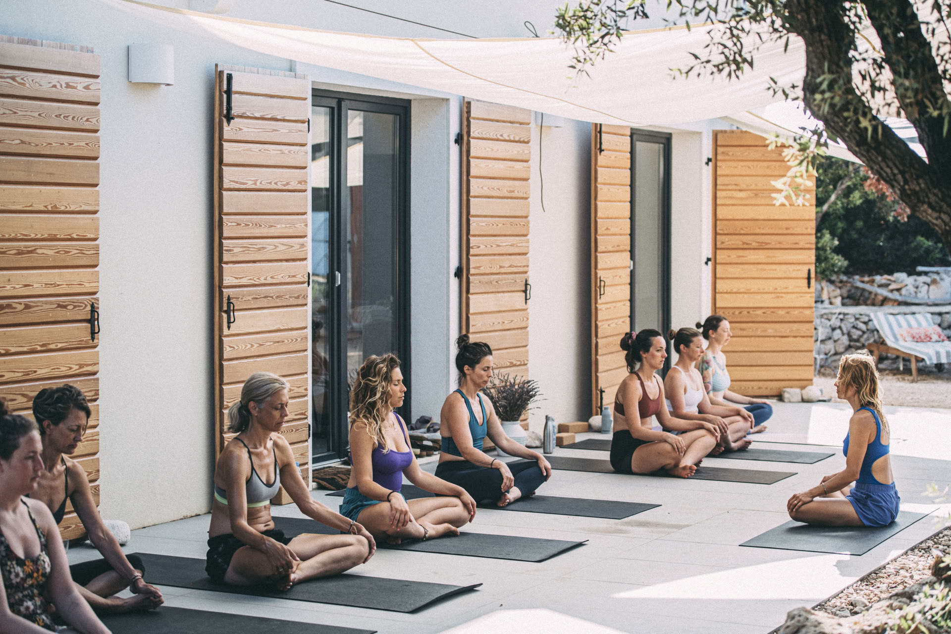 24.–30. AUG. ASHTANGA-YOGA-RETREAT PAKLENI-INSELN
