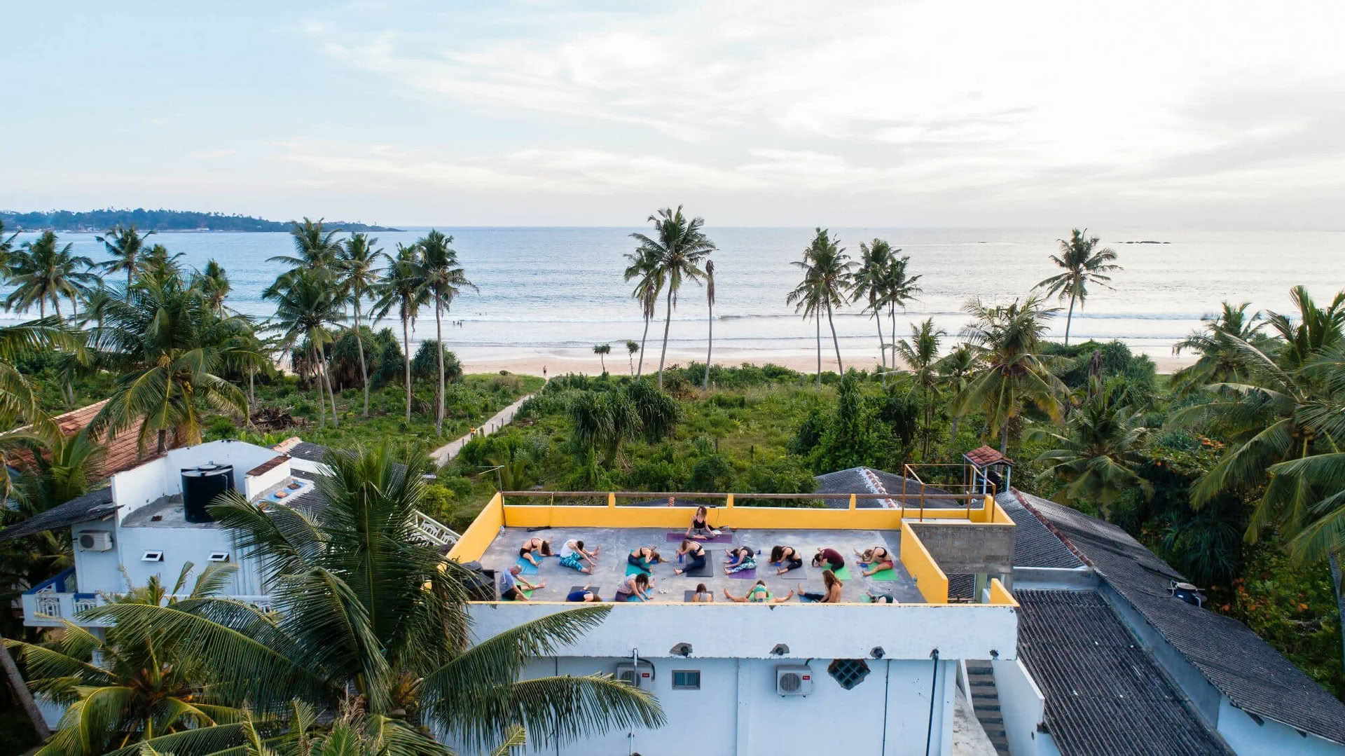 Tanz-, Surf- und Yoga-Retreat in Sri Lanka