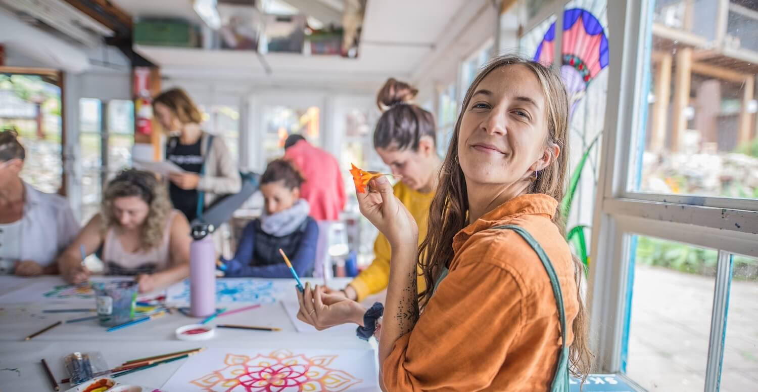 Heilung durch Kreativität: Kunst und Psychologie für persönliches Wachstum und Veränderung verbinden