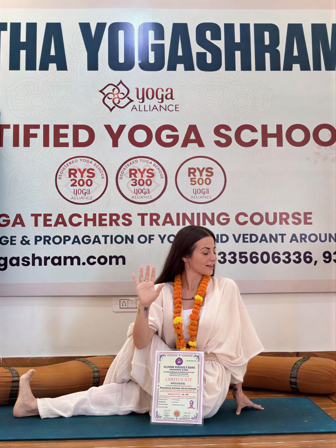 200-Stunden-Yogalehrer-Ausbildung in Rishikesh, Indien