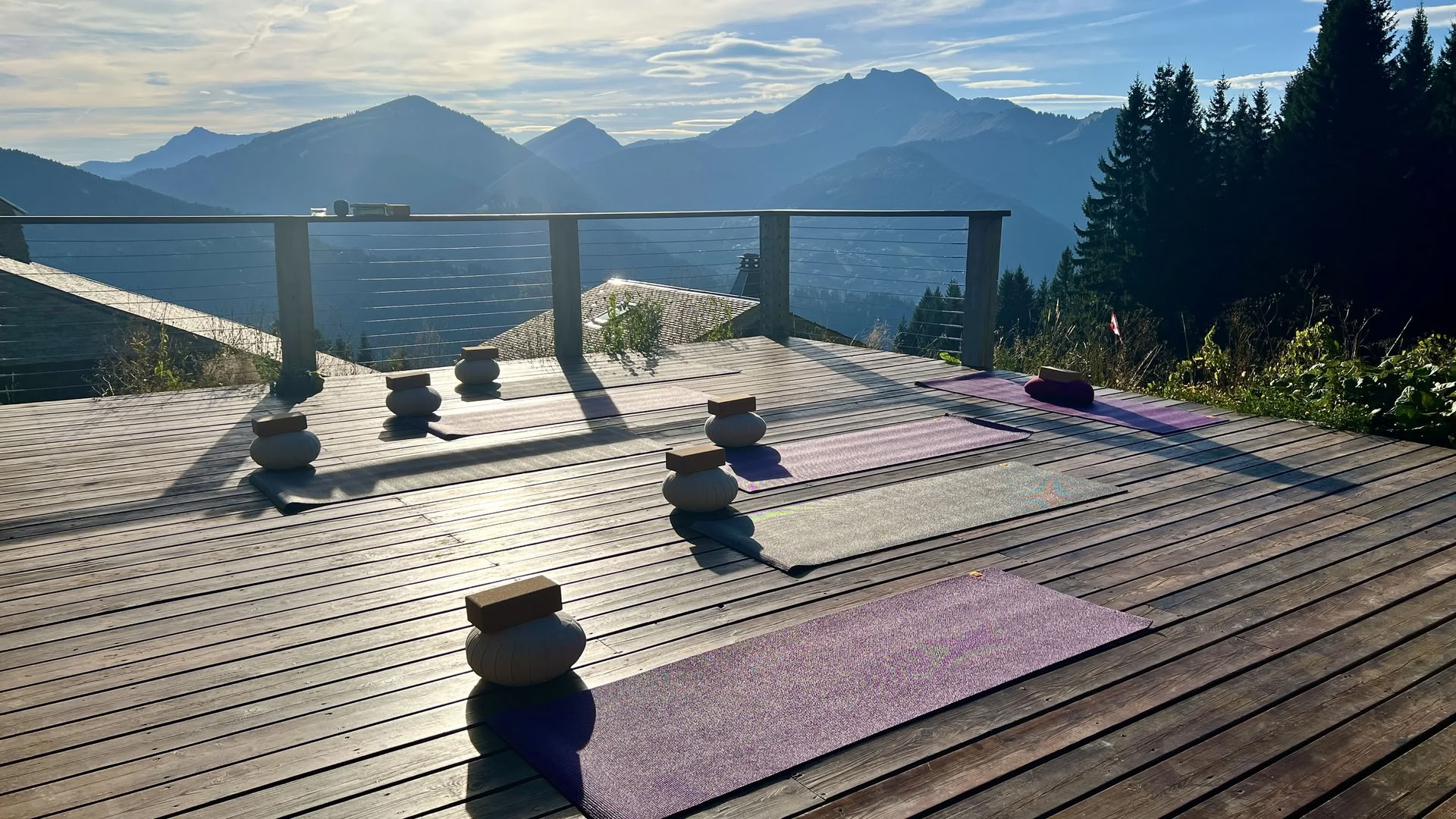 Retreat: Achtsamkeit, Yoga & Wandern in den französischen Alpen