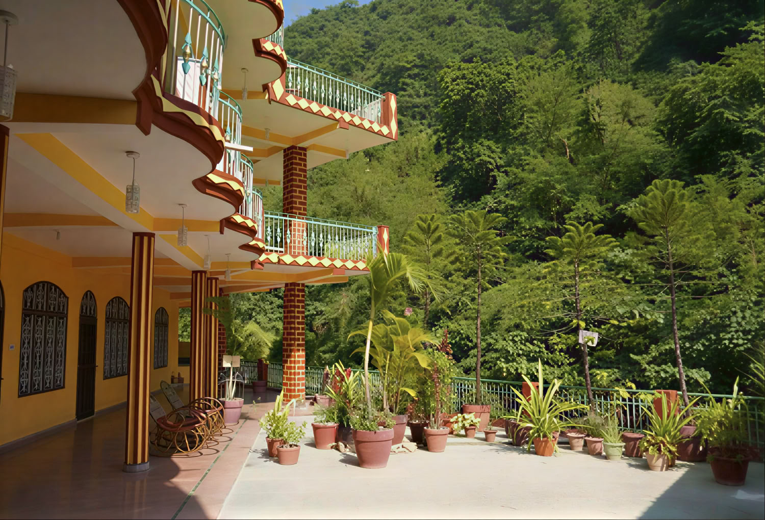100-stündige Yogalehrerausbildung in Rishikesh
