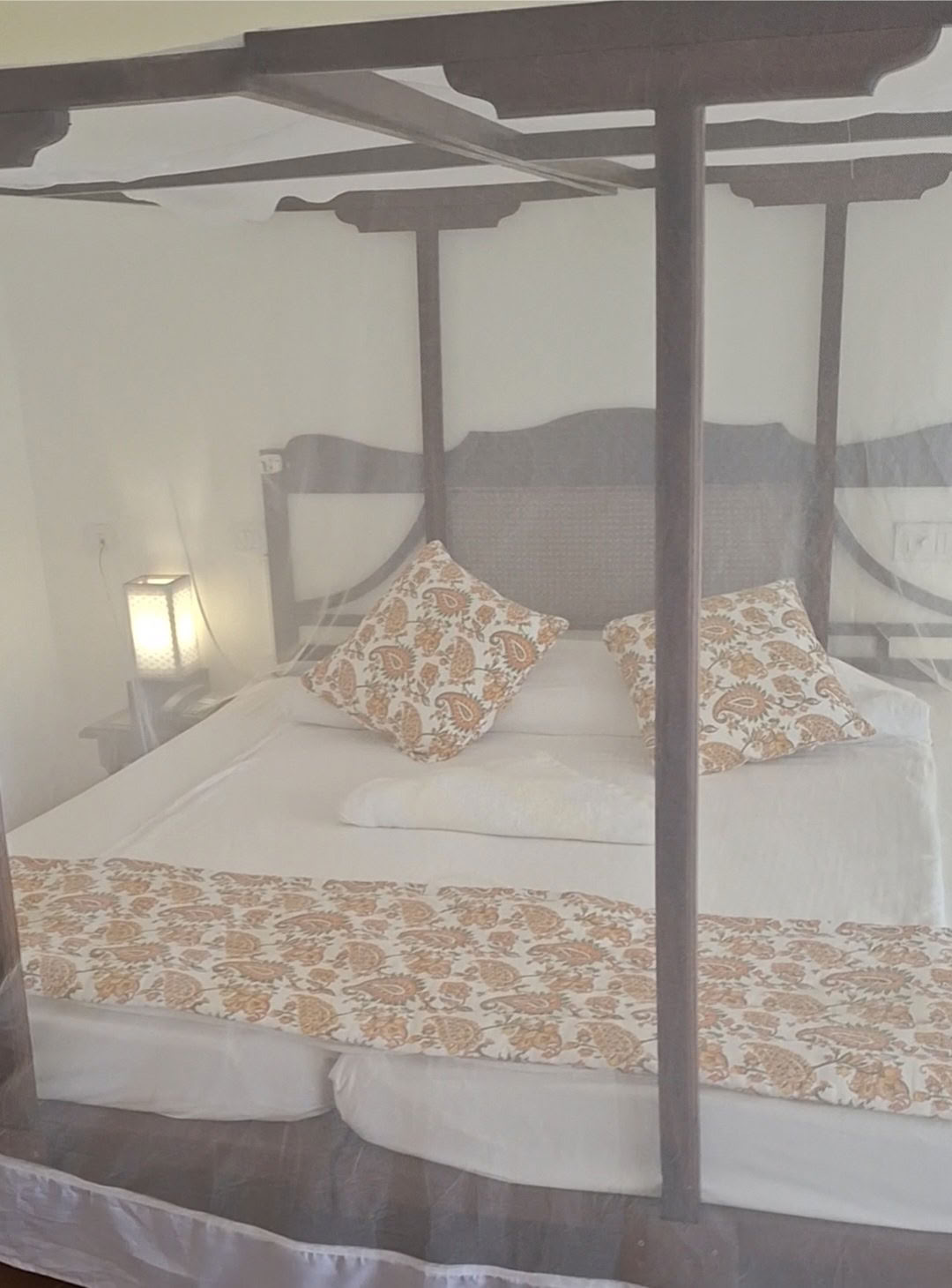 Indien, Standardzimmer mit Klimaanlage, Einzelbelegung