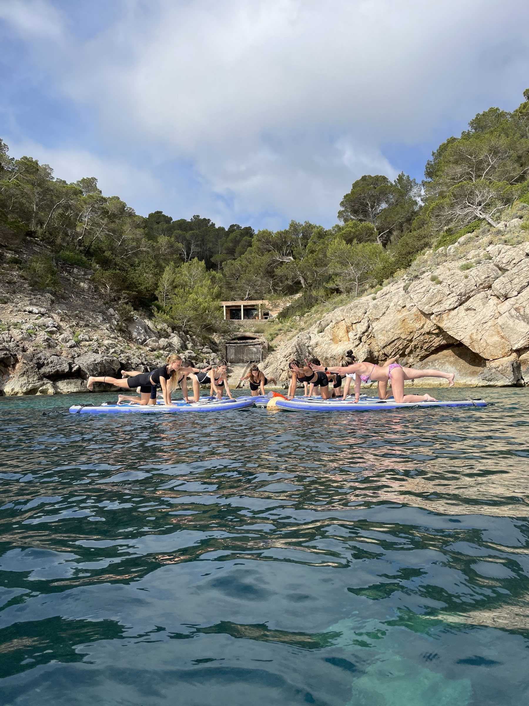 Vinyasa-Yoga bei IBIZALOE (San Antonio)