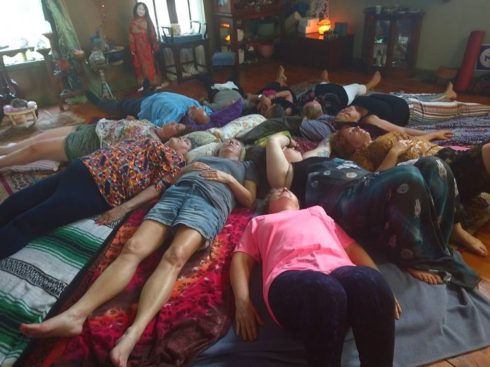 All Love ist eine außergewöhnliche, stärkende Energie. Begleite Kathy Milanowski, eine mitfühlende und herzorientierte Lehrerin von Sekhem/All-Love, zu einem seelennährenden monatlichen Retreat am Samstag.