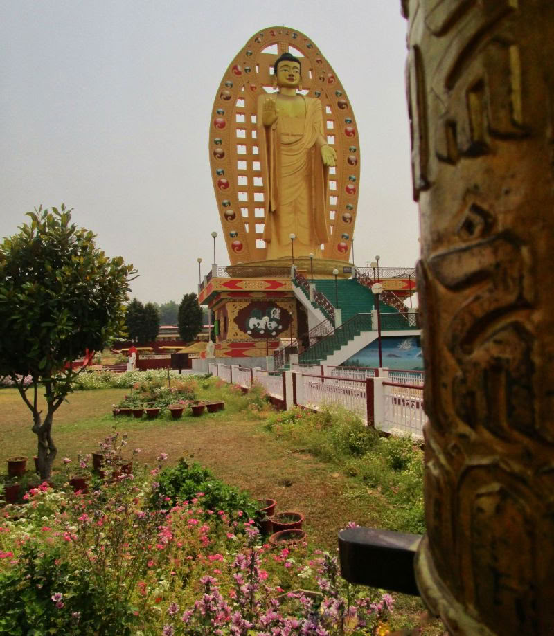 300-Stunden-Yoga-TTC in Dehradun