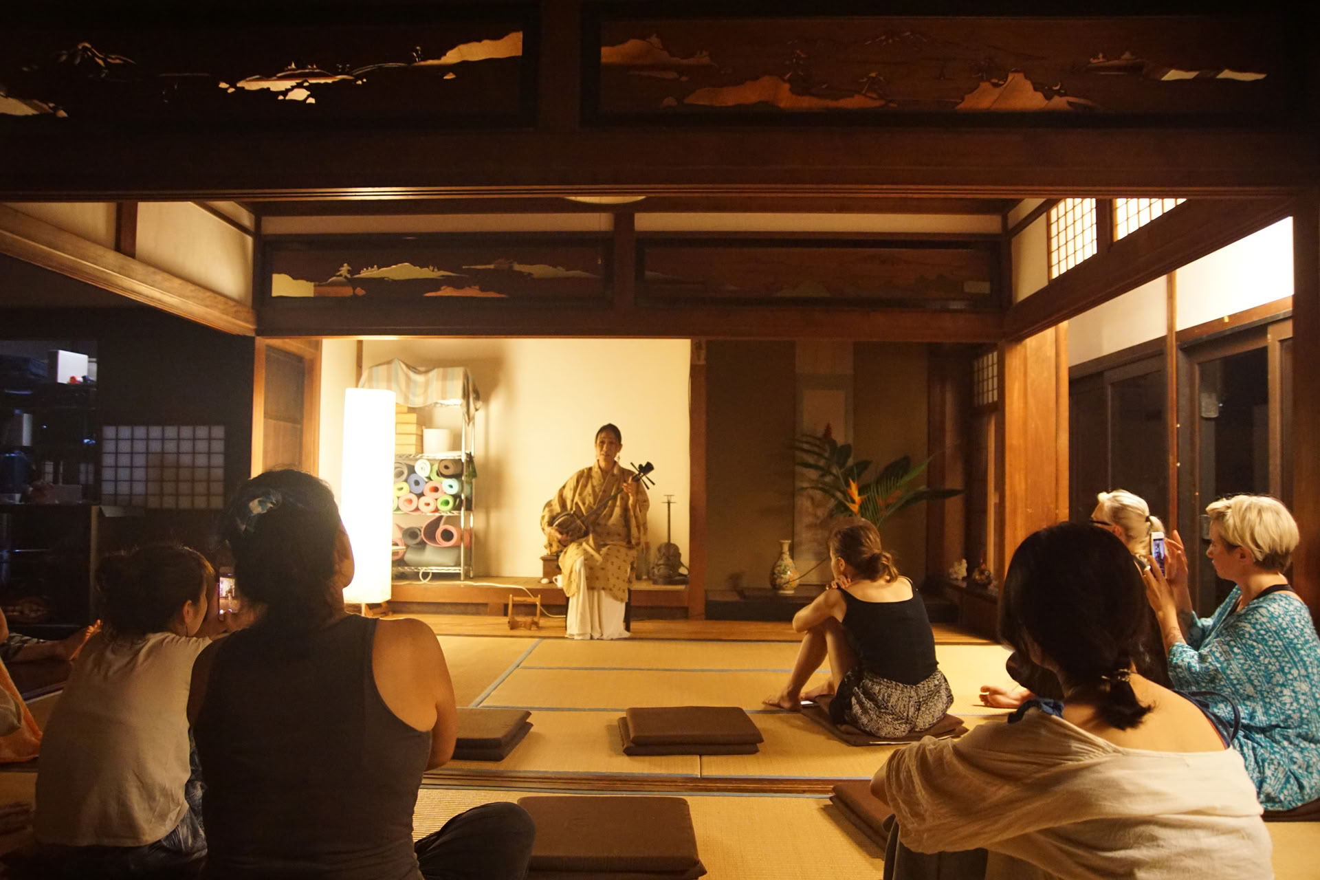 Retreat für stille Achtsamkeitsmeditation und Yoga