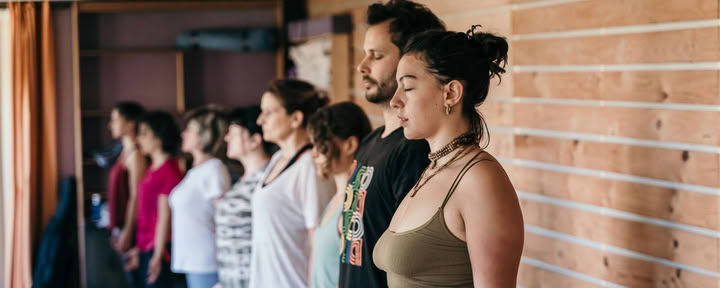 Sommer-Retreat 2026 | Iyengar-Yoga, Hatha-Kriya & Tantra-Yoga mit Pablo Ferrero