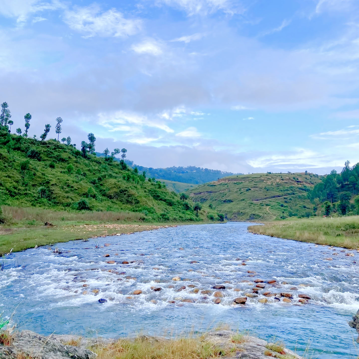 4-tägiges Retreat der Stille am Flussufer im Himalaya in Almora