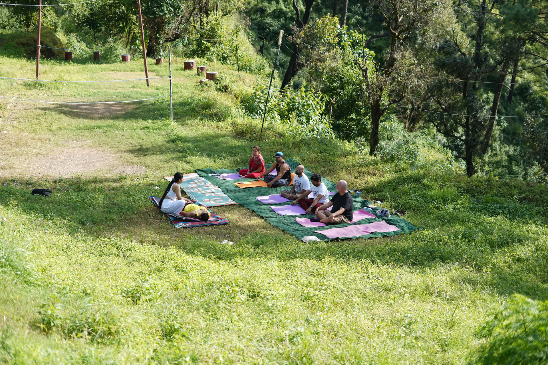 4-tägiges Retreat der Stille am Flussufer im Himalaya in Almora