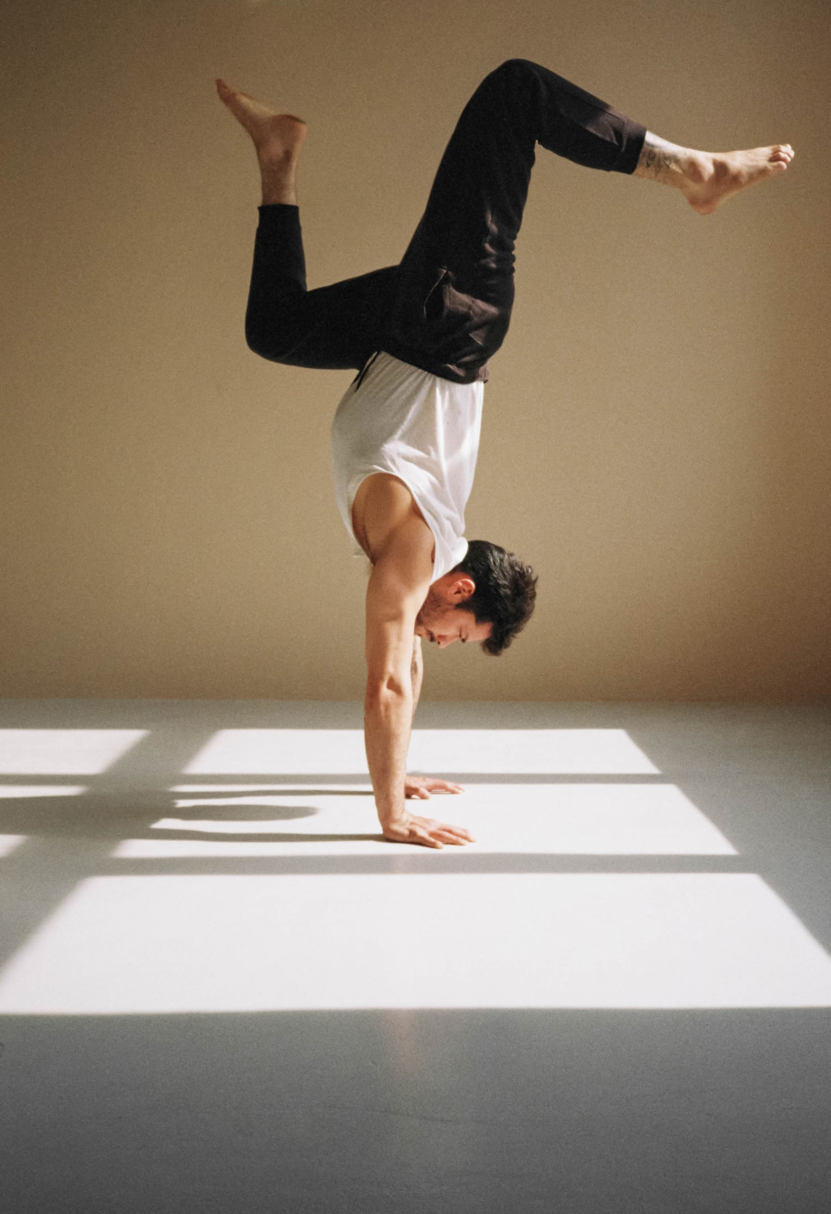 150 Stunden Fortgeschrittene Yogalehrerausbildung – Erweitern & Strahlen