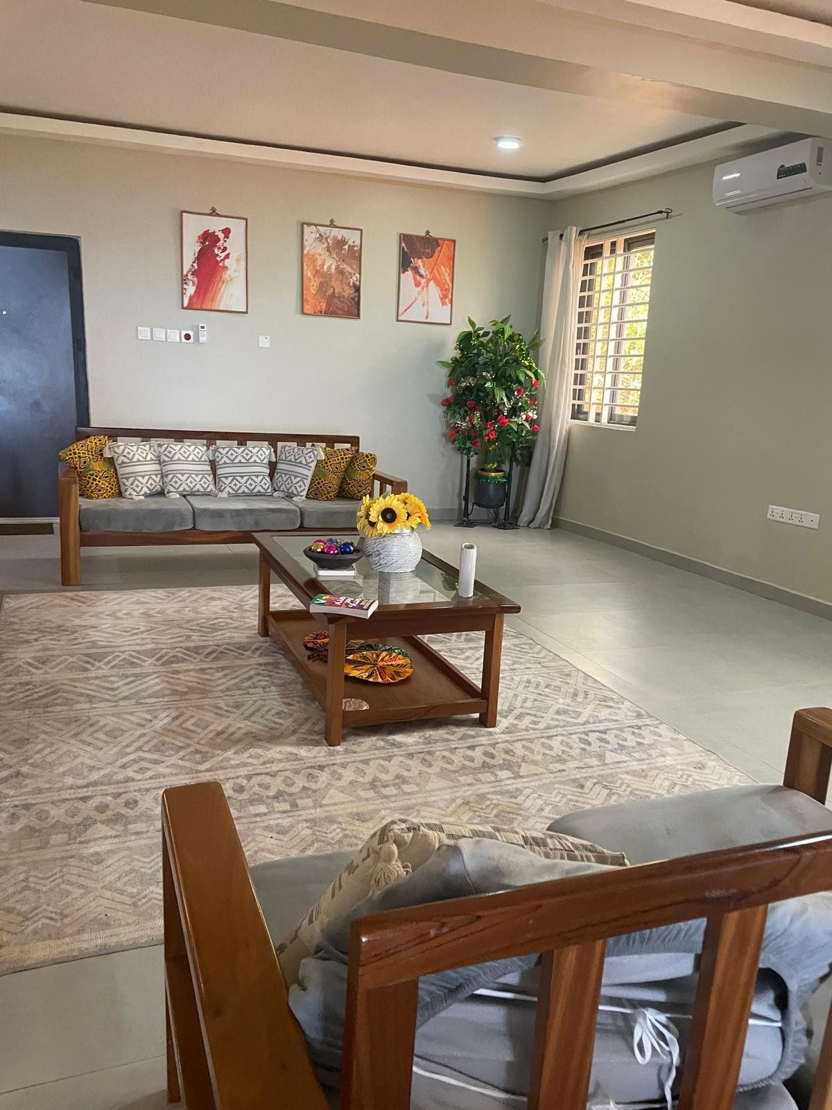 Thematisches Wellness-Retreat-Erlebnis in Ghana