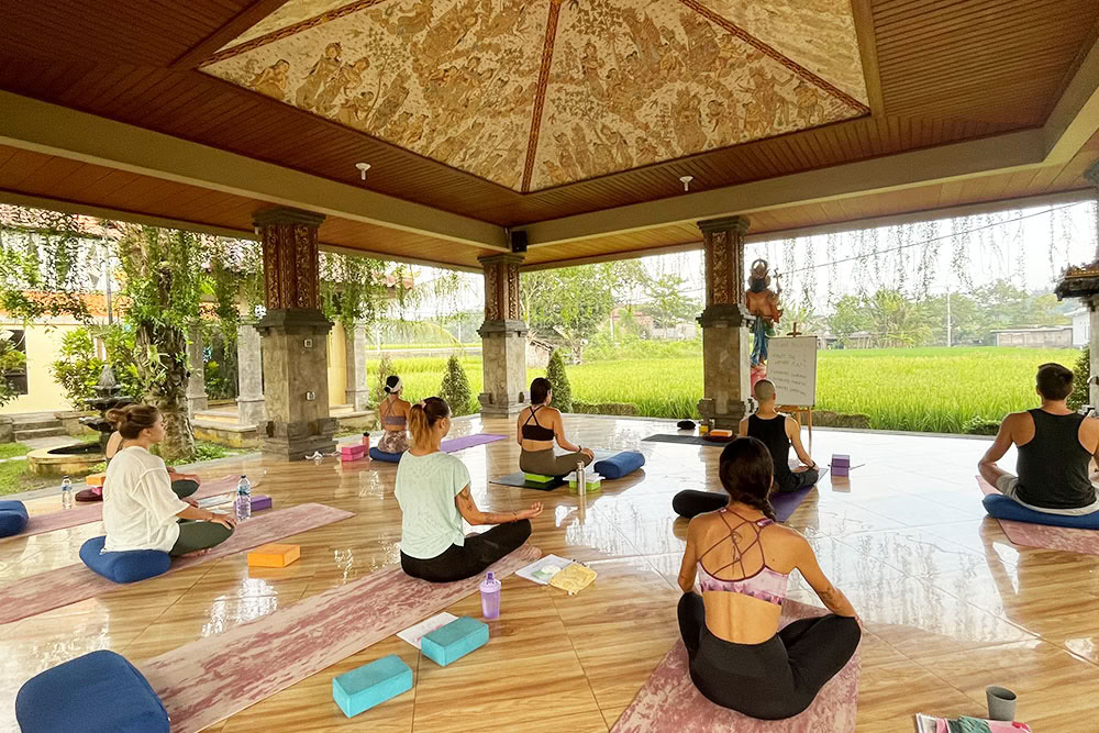 200-Stunden-Ashtanga-Vinyasa-Yoga-Lehrertraining Bali