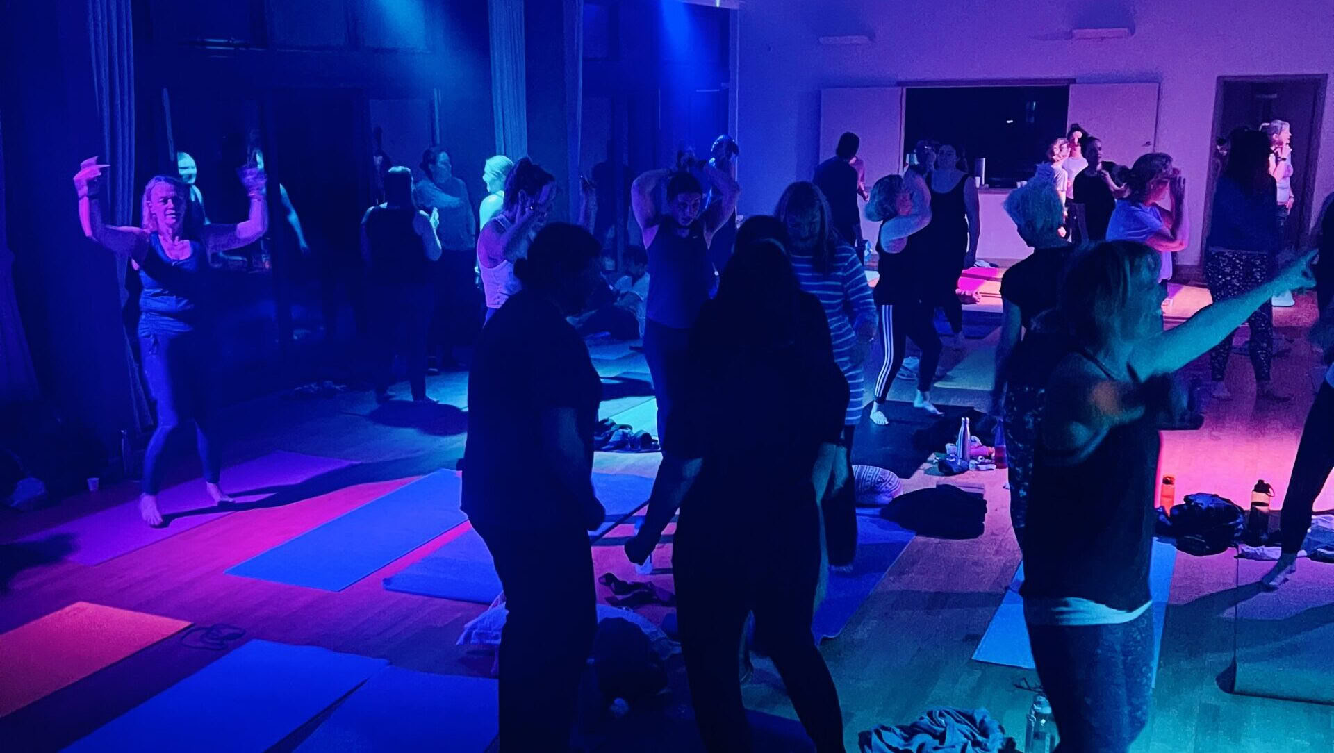 Seelenmedizin Yoga- & Sober-Rave-Retreat-Festival