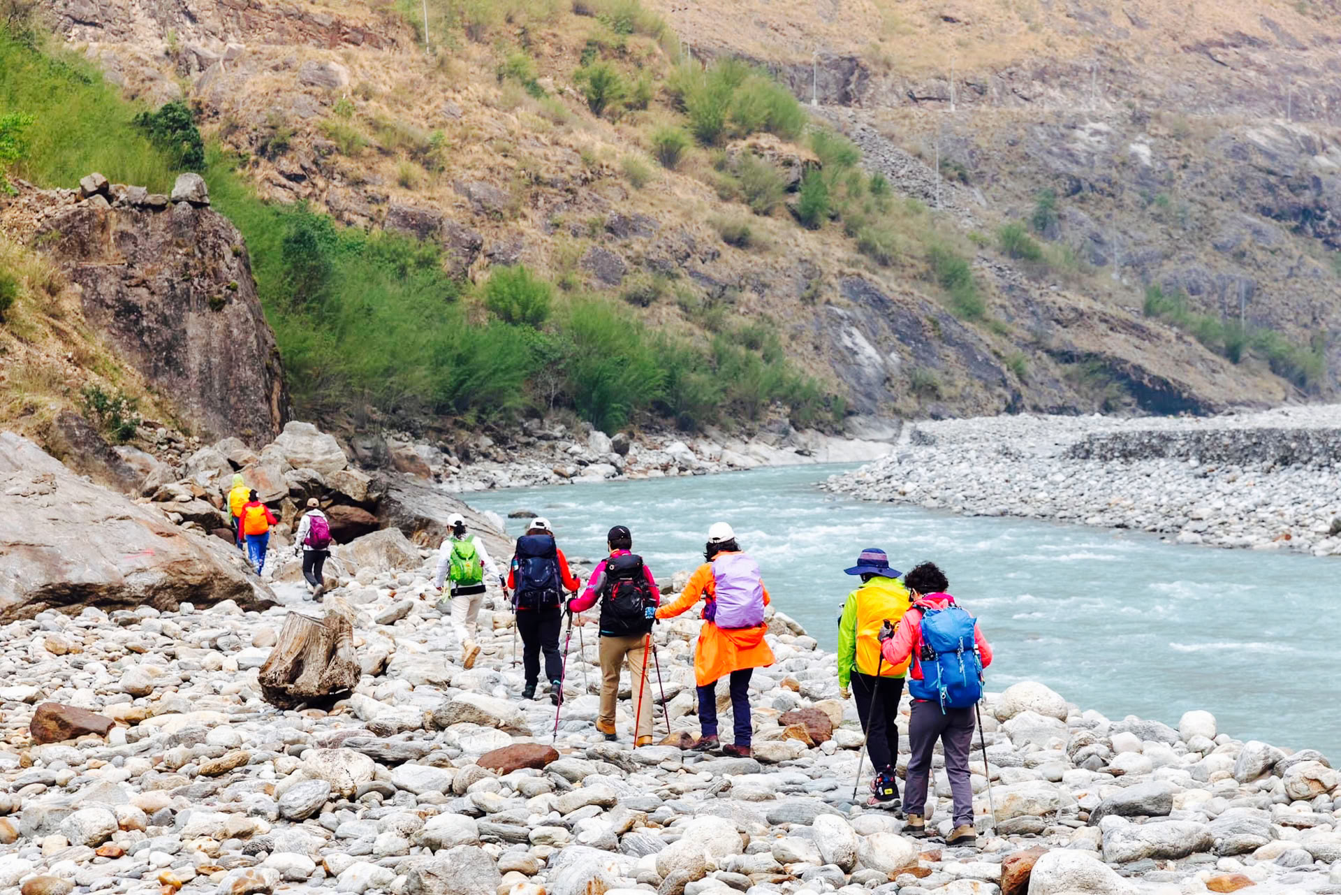 Yoga-Trekking auf dem Annapurna Circuit mit dem Tilicho-See