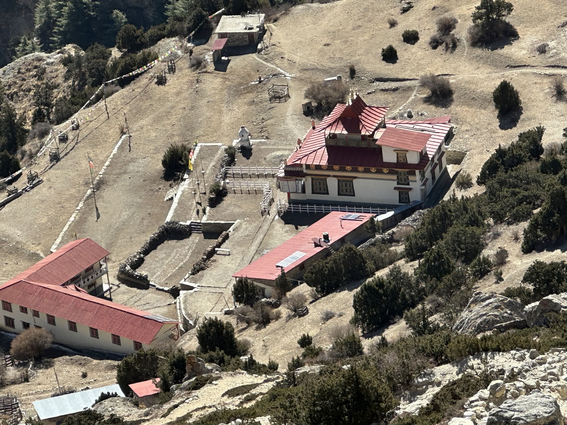 Yoga-Trekking auf dem Annapurna Circuit mit dem Tilicho-See