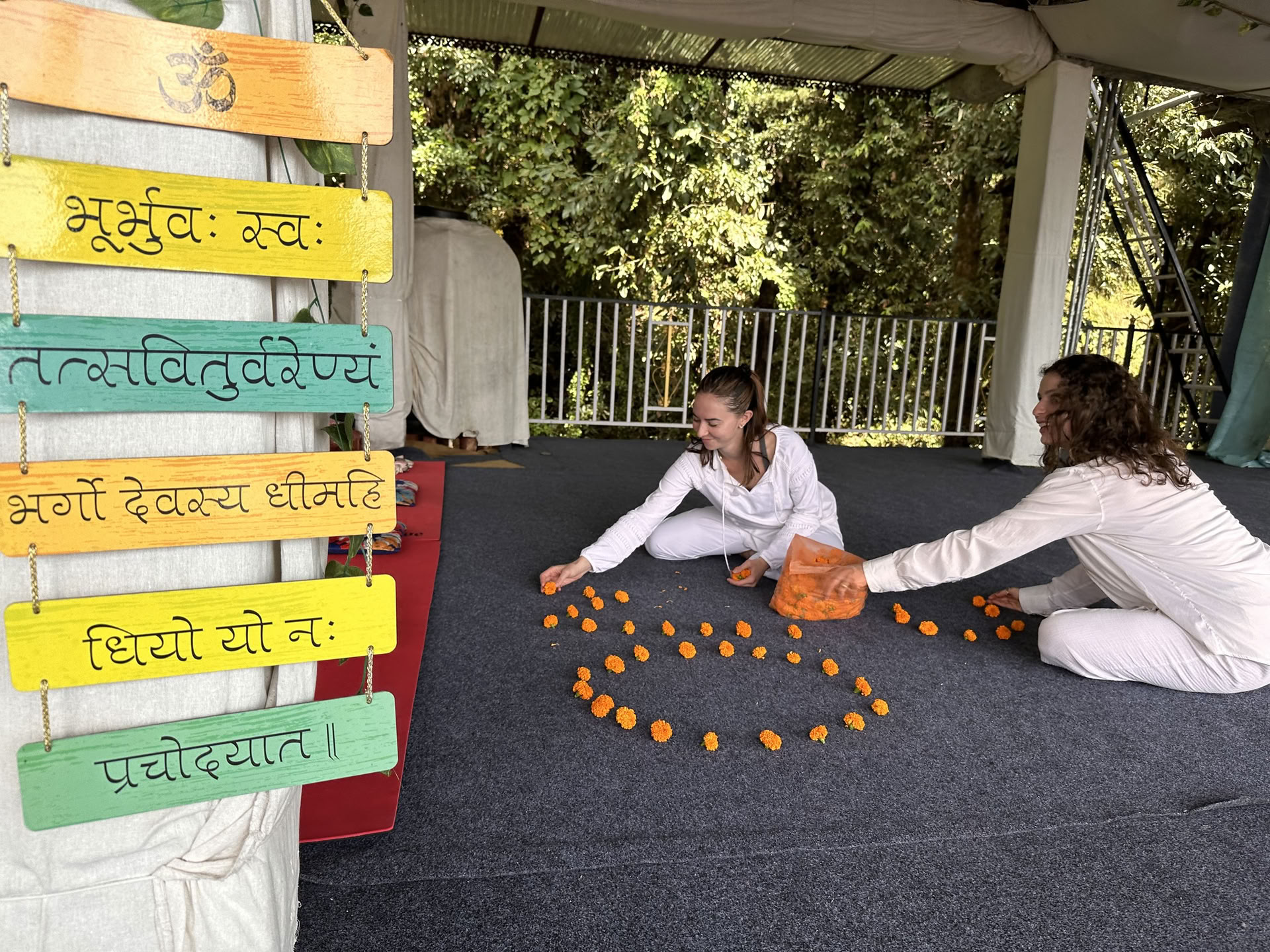 25 Tage, 200 Stunden Shanti Yoga Lehrerausbildung