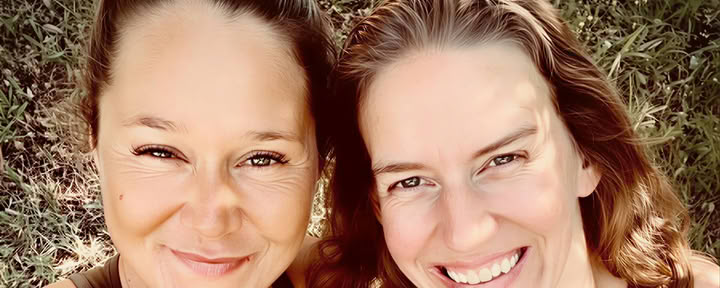 Vinyasa Yoga mit Ursina und Marina – fliessend in Balance kommen — Landguet Ried, Center for mindful living | Retreatzentrum & Seminarhaus
