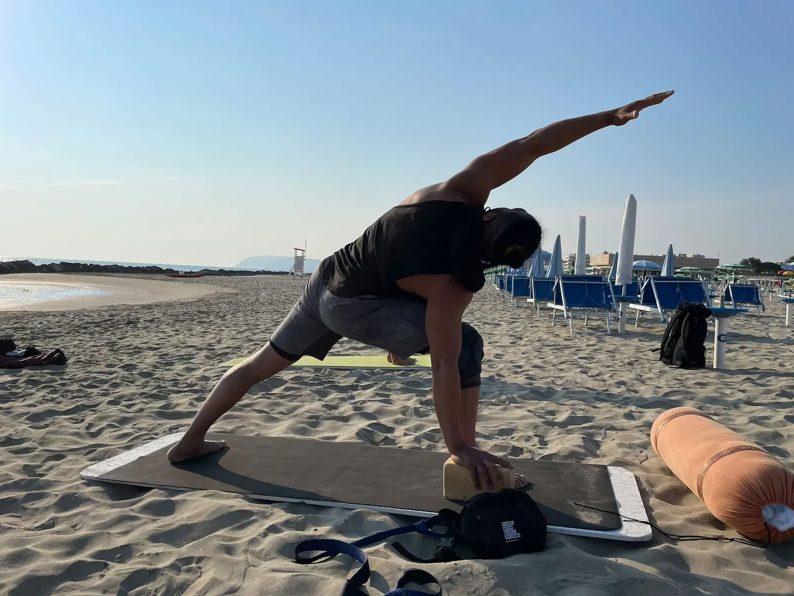 100-Stunden-Yoga-Ausbildungskurs in Italien