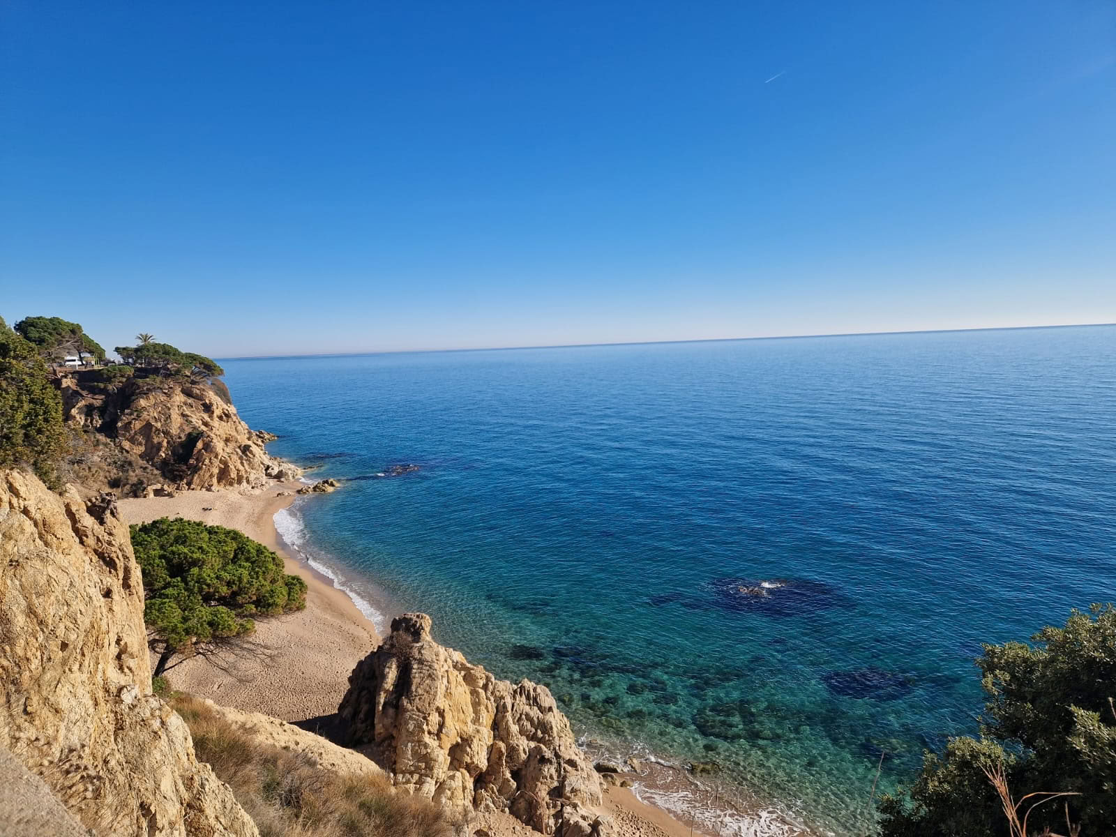 7-tägiges Pilates-, Yin-Yoga-, Wander- und Kulturabenteuer in der Nähe von Barcelona, Spanien